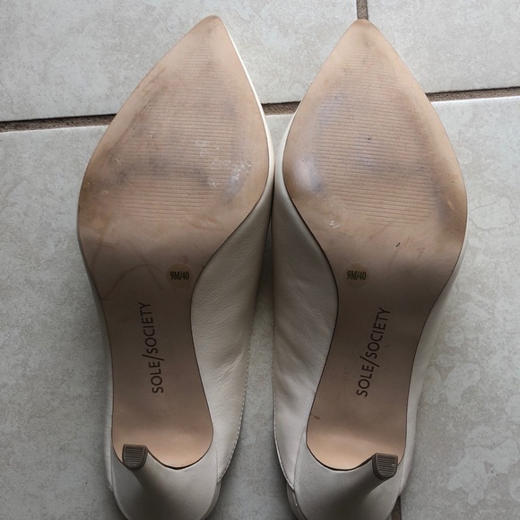 Shoes - Picture 6 of 11